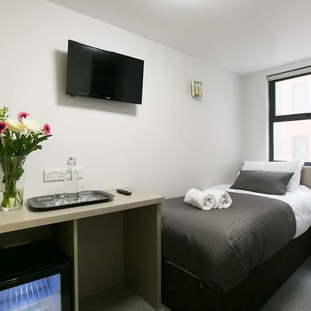 Belvilla Ilford Hill Hotel London מראה חיצוני תמונה