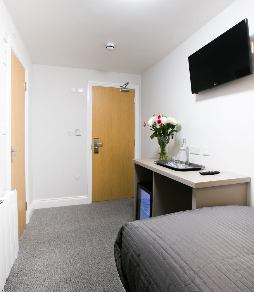 Belvilla Ilford Hill Hotel London מראה חיצוני תמונה