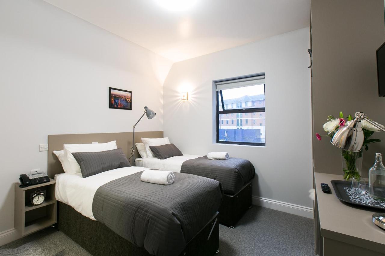 Belvilla Ilford Hill Hotel London מראה חיצוני תמונה