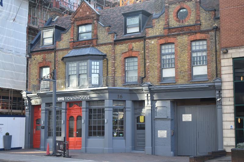 Belvilla Ilford Hill Hotel London מראה חיצוני תמונה